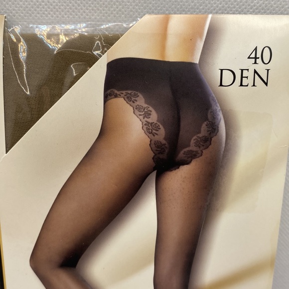 Mona Valentine 40 Bikini Woman’s Tights with Decorative Bikini Part Size 3-M - Picture 2 of 11